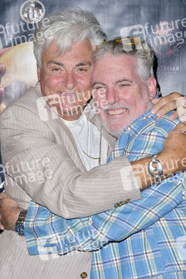 Filmpremiere 'IIlluminated' in Los Angeles