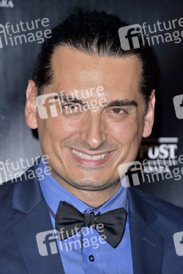 Filmpremiere 'IIlluminated' in Los Angeles