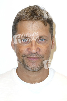 Patrick Bach im 80er Café in Hamburg