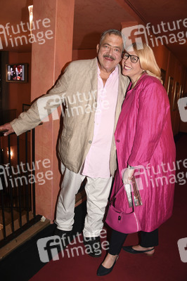 Theaterpremiere 'Wir sind die Neuen' in München