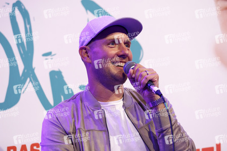 Album-Präsentation von Oli.P in Köln