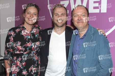 Jens Wawrczeck im 80er Café in Hamburg