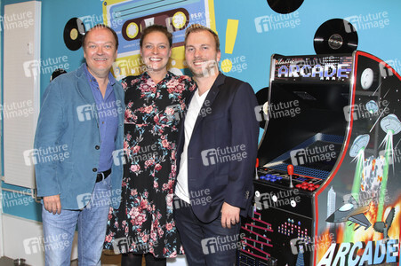 Jens Wawrczeck im 80er Café in Hamburg