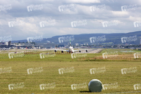Symbolfoto Flughafen Zürich