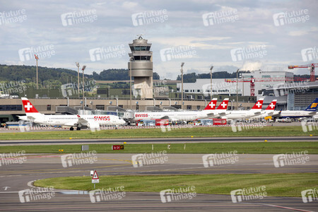 Symbolfoto Flughafen Zürich