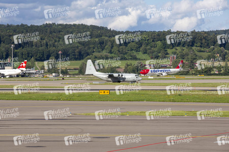 Symbolfoto Flughafen Zürich