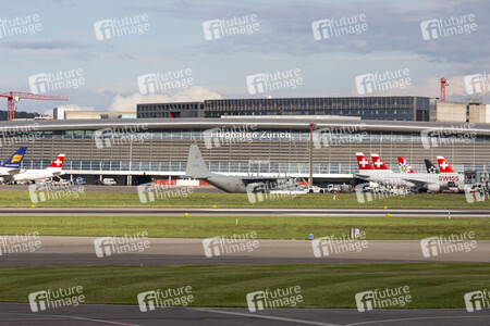 Symbolfoto Flughafen Zürich