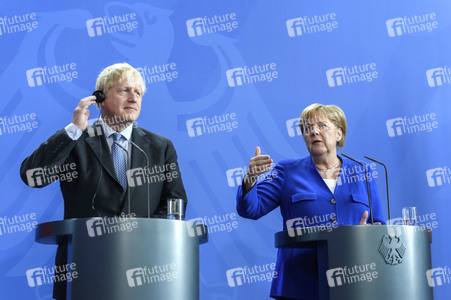 Pressekonferenz von Angela Merkel und Boris Johnson in Berlin