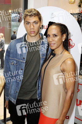 Nutella Pop-Up Café Opening in Hamburg