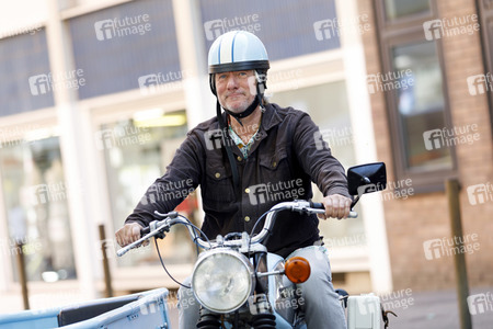 Photocall 'Besuch aus dem Westen - Jürgen Becker unterwegs im Osten Deutschlands' in Köln