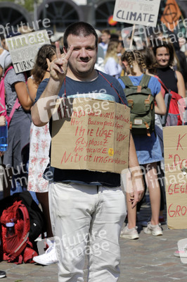 'Fridays for Future' Schülerdemonstration in Hannover