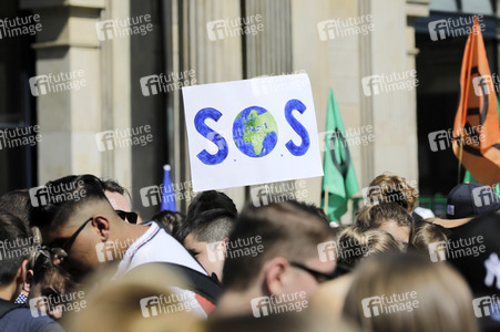 'Fridays for Future' Schülerdemonstration in Hannover