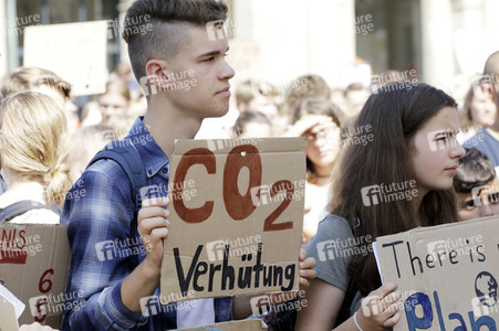'Fridays for Future' Schülerdemonstration in Hannover