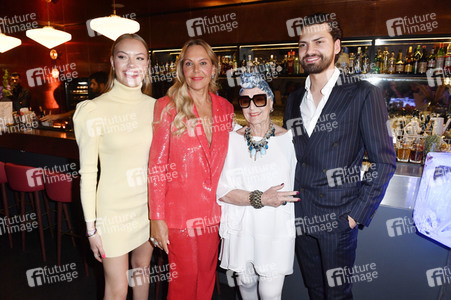 Eröffnung der 'BAR bOx' von Jimi Blue Ochsenknecht in Berlin