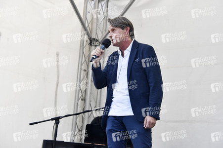 Sommerfest 2019 und 10. Geburtstag Schlosspark Theater in Berlin