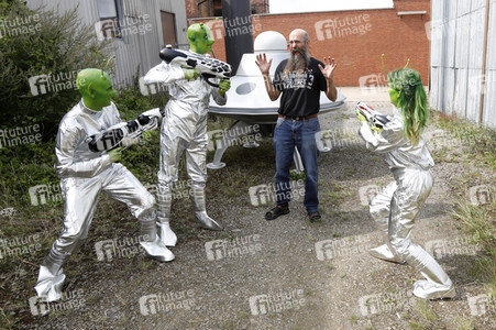 GEEK ART: Kleine grüne Männchen / Little Green Men Bodypainting