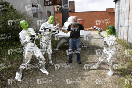 GEEK ART: Kleine grüne Männchen / Little Green Men Bodypainting