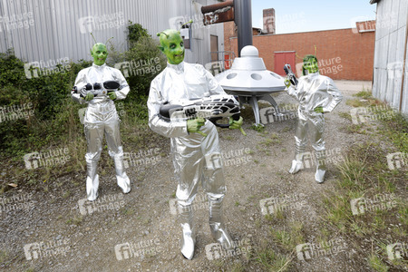 GEEK ART: Kleine grüne Männchen / Little Green Men Bodypainting