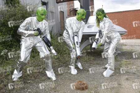 GEEK ART: Kleine grüne Männchen / Little Green Men Bodypainting