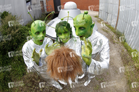 GEEK ART: Kleine grüne Männchen / Little Green Men Bodypainting