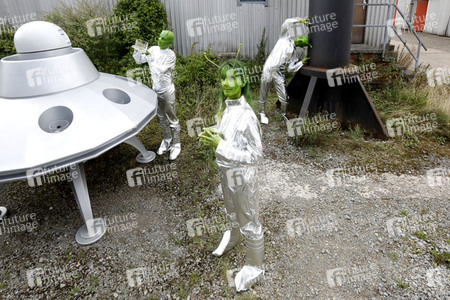 GEEK ART: Kleine grüne Männchen / Little Green Men Bodypainting