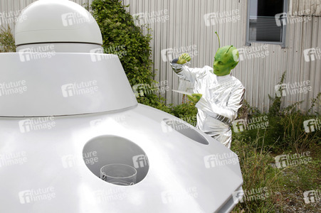 GEEK ART: Kleine grüne Männchen / Little Green Men Bodypainting