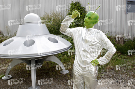 GEEK ART: Kleine grüne Männchen / Little Green Men Bodypainting