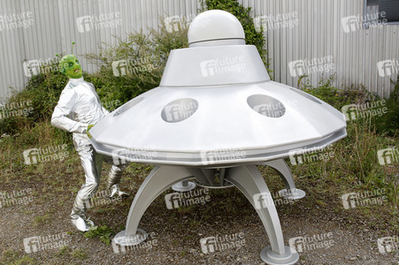 GEEK ART: Kleine grüne Männchen / Little Green Men Bodypainting