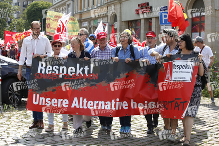 Demonstration 'Unteilbar' in Dresden