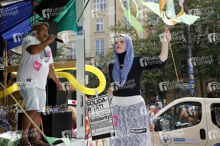 Demonstration 'Unteilbar' in Dresden