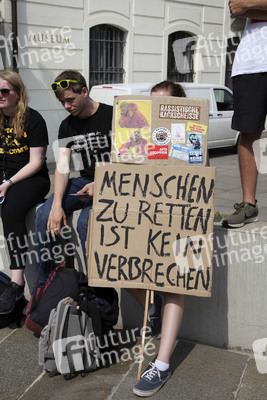 Demonstration 'Unteilbar' in Dresden