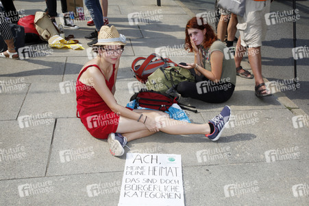 Demonstration 'Unteilbar' in Dresden