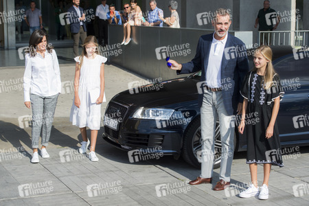 Die spanischen Royals zu Besuch im Hospital Universitario Quirónsalu in Pozuelo de Alarcón