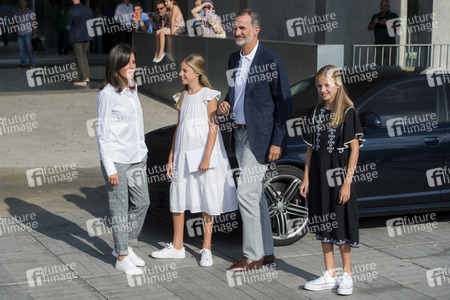 Die spanischen Royals zu Besuch im Hospital Universitario Quirónsalu in Pozuelo de Alarcón
