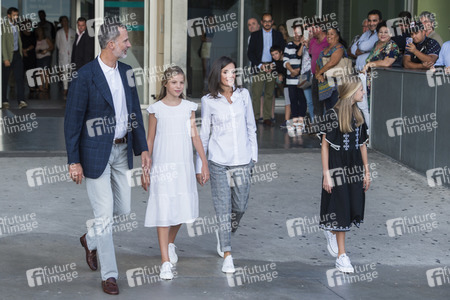Die spanischen Royals zu Besuch im Hospital Universitario Quirónsalu in Pozuelo de Alarcón