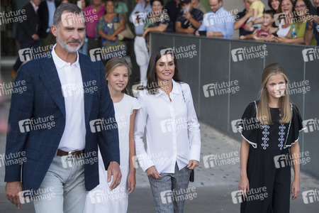 Die spanischen Royals zu Besuch im Hospital Universitario Quirónsalu in Pozuelo de Alarcón