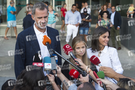 Die spanischen Royals zu Besuch im Hospital Universitario Quirónsalu in Pozuelo de Alarcón