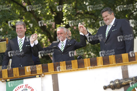 Vorstellung des Dreigestirns in Köln