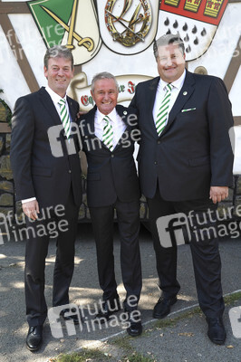 Vorstellung des Dreigestirns in Köln