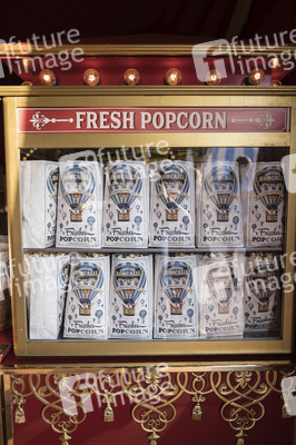 Premiere Circus Roncalli 'Storyteller' in Hannover