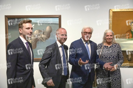 Eröffnung der Ausstellung 'Utopie und Untergang Kunst in der DDR' in Düsseldorf