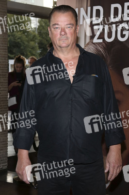 Filmpremiere 'Und der Zukunft zugewandt' in Berlin