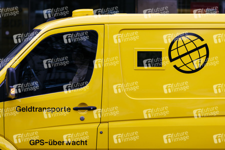 Symbolfoto Geldtransport