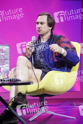 Lars Eidinger auf der IFA 2019 in Berlin