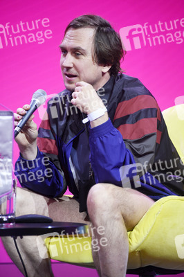 Lars Eidinger auf der IFA 2019 in Berlin