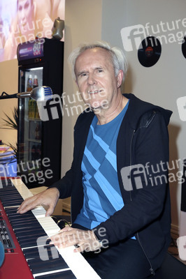 Howard Jones im 80er Café in Hamburg