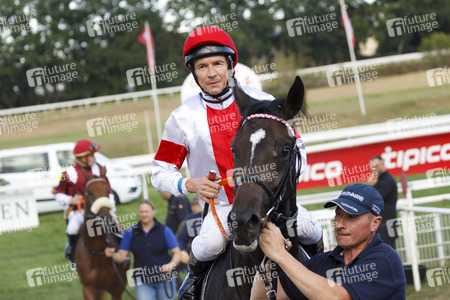 Tipico Renntag in Köln