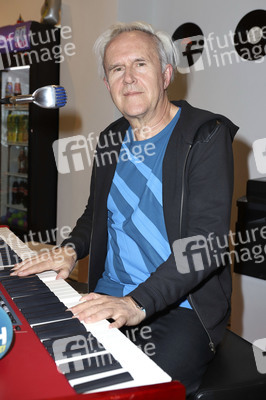 Howard Jones im 80er Café in Hamburg