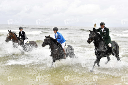 Empfang der Reiter beim Usedom Cross Country 2019
