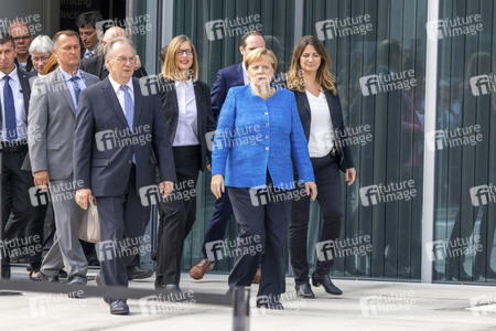 Angela Merkel besucht das Bauhaus Museum in Dessau-Roßlau